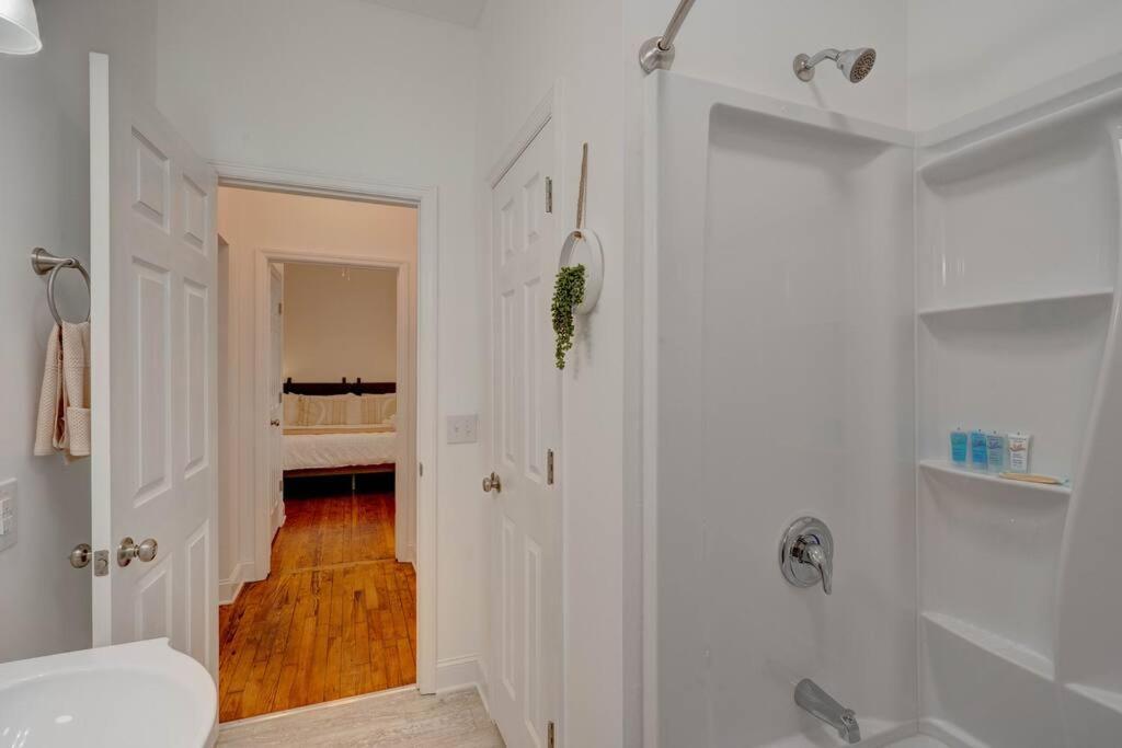 הוילה צ'רלסטון Peaceful Park Circle Getaway מראה חיצוני תמונה